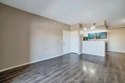 8250 N. Grand Canyon Dr. #2006, photo 2 of 15